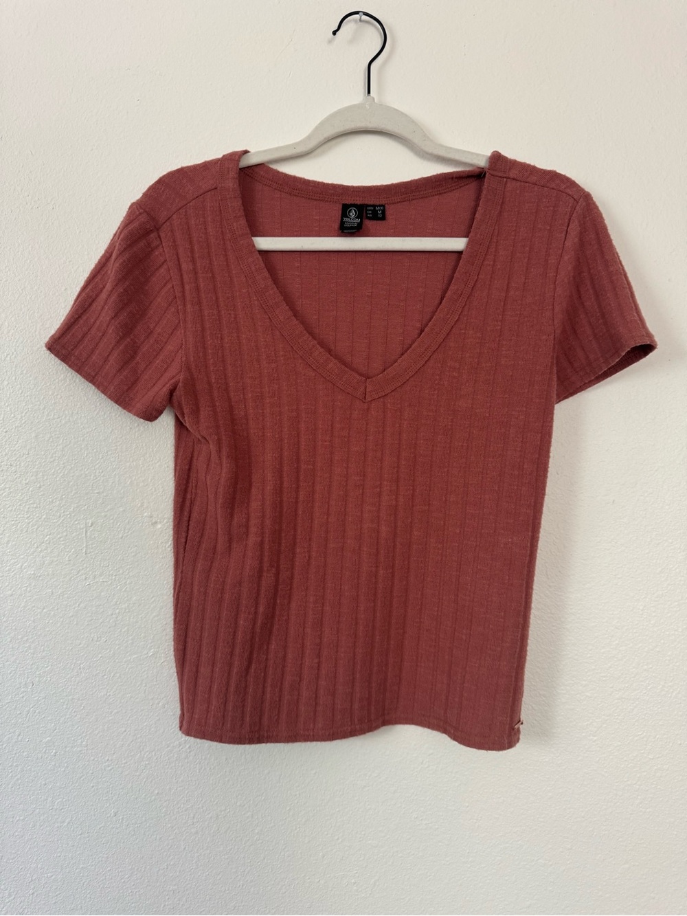 Volcom Ribbed V-Neck Short Sleeve Top - Dusty Rose